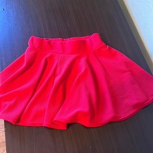 Universal Fashion medium skirt